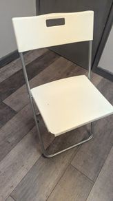 folding chairs