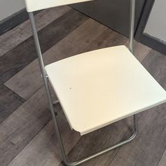 folding chairs