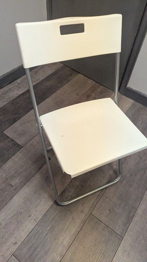 folding chairs
