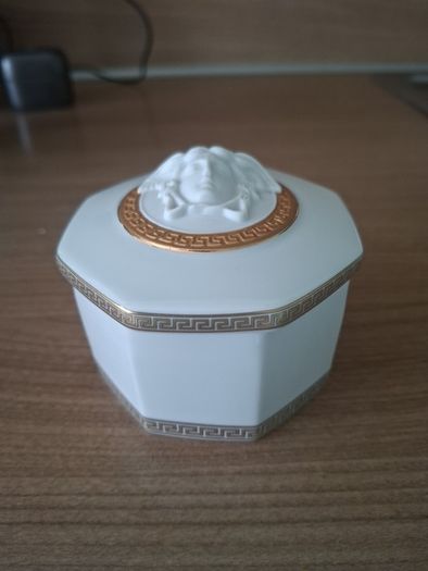 Versace Rosenthal Gorona Trinket Box 8.5cm Diameter