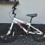 Apollo force 18 white BMX kids bike Image 2