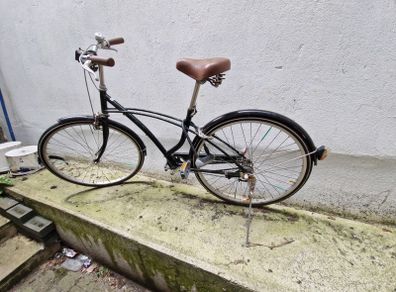 Nice ladies bike