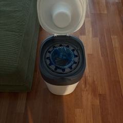 Tommy Tippee Twist and click nappy bin