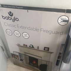 extendable fireguard