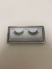 Huda beauty lashes Samantha 7