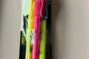 3 Sharpie Markers