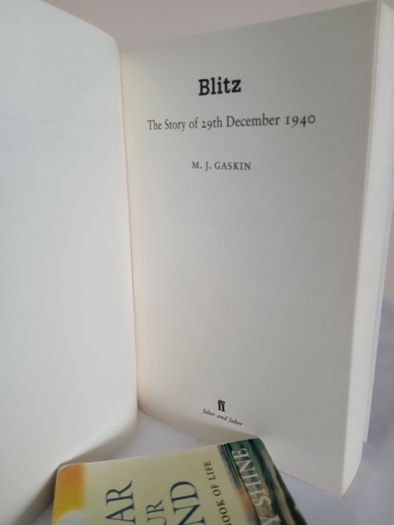 Blitz: The Story of 29th December 1940 by M. J. Gaskin (GT112)