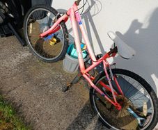 Girls bike