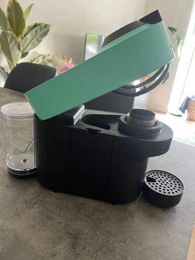 Nespresso coffe machine