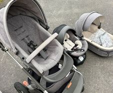 Stokke Trailz Grey Melange Full Travel System + Huge Accessory Bundle & Sibling Board