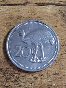 Papua New Guinea 1975, 20 Toea Coin - free standard postage