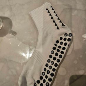 kids grip socks
