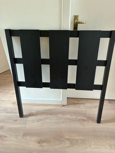 headboard