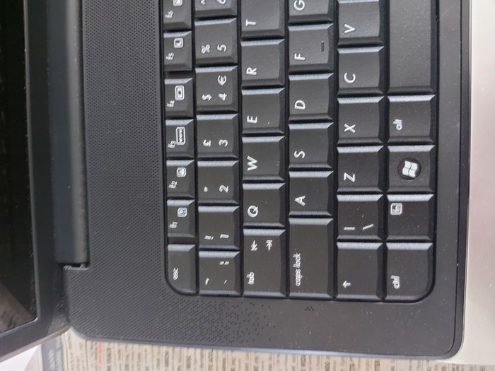Compaq Presario CQ50, AMD Sempron SI-40, 2.0GHz, 1GB Ram, Windows 7, 32 Bit, Firefox, Opera and chrome, excellent cosmetic condition, Vintage Laptop