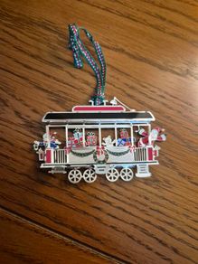 Newbridge Silverware Tram Carriage Christmas Tree Decoration