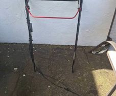 Harry lawnmower   handlebars