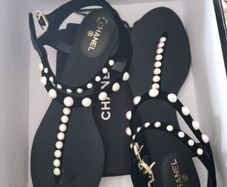 CHANEL brand new stunning sandals