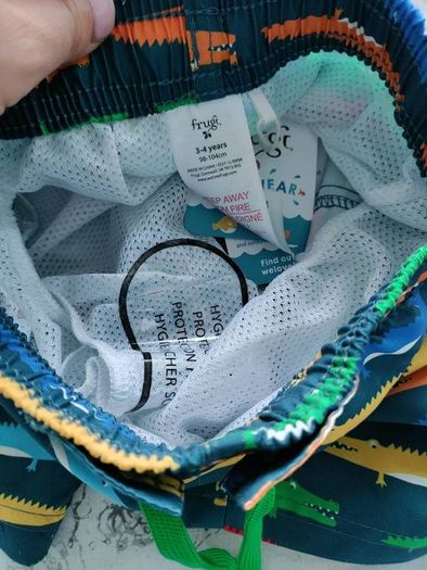 frugi board swimming shorts 8-9 y