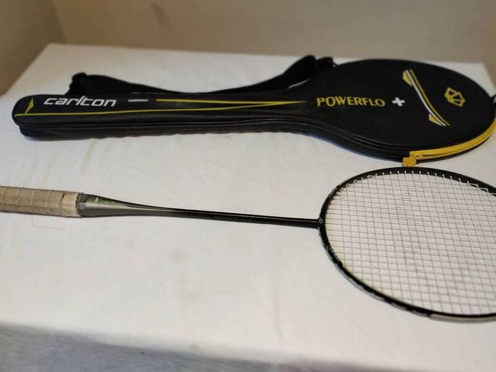 Carlton Power flow + Badminton Racket and carry case
