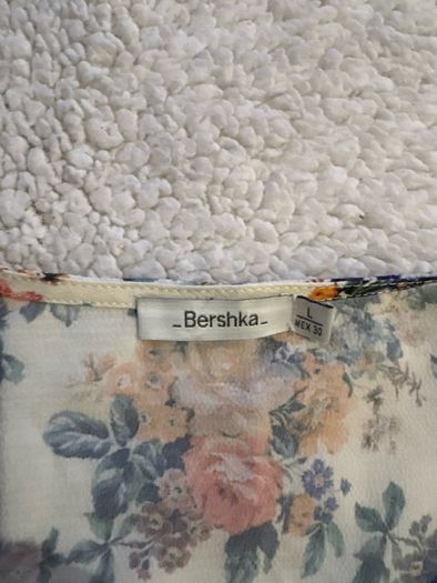 Wraparound top