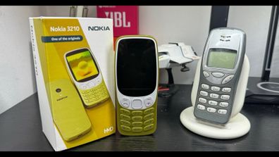 Nokia 3210 4G