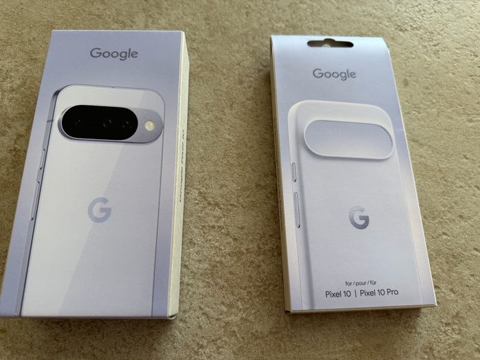Sealed Google Pixel 10 incl case + warranty