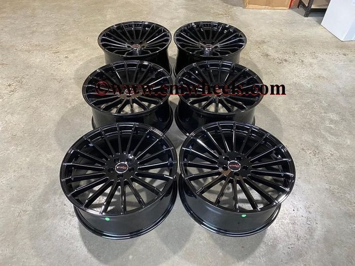 22" Inch Strom STR4 Alloy Wheels Range rover sport 5x120 Jeep 4x4 SUV Gloss Black 72.6