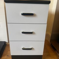 Bedroom Drawer/shelf set