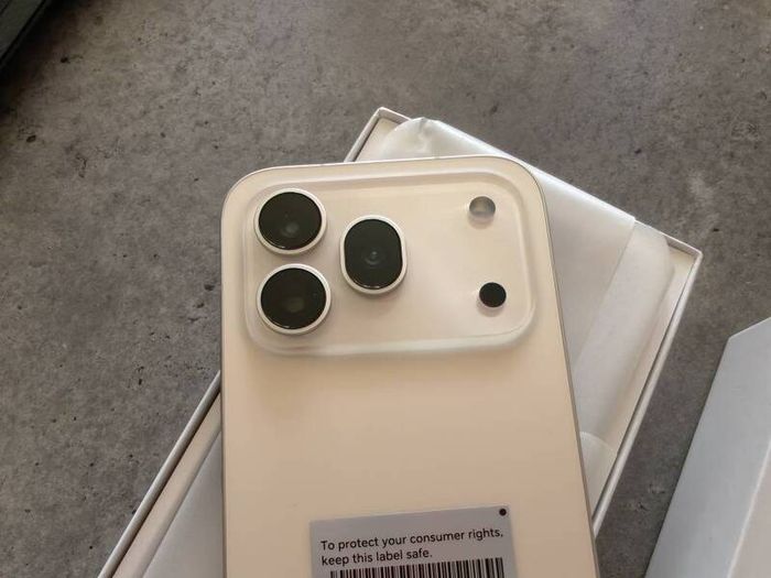 Honor 600 Pro 512gb Golden, European Model