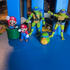 Super Mario and Ninga Turtles
