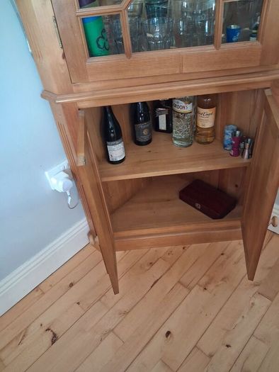 corner unit cabinet
