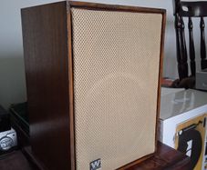 Wharfedale denton 2 stereo speakers bookshelf pair fully refurbished, recapped crossovers, repainted cabinets and fitted new grills material
