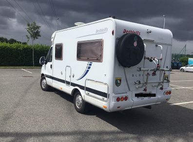 Camper van 2005 dethleffs globus 2