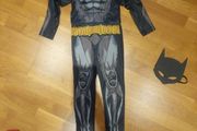 costume