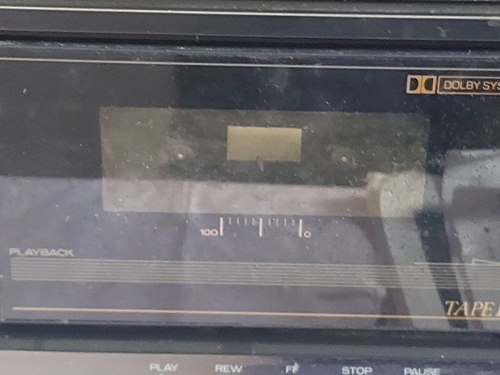 Mitsubishi Music Centre, Model DA-60R, Radio, CD, Tape, Phono, Aux, 2 Philips speakers included, in good condition for its age