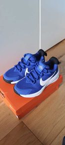 NEW Nike Star Runner shoes 10UK