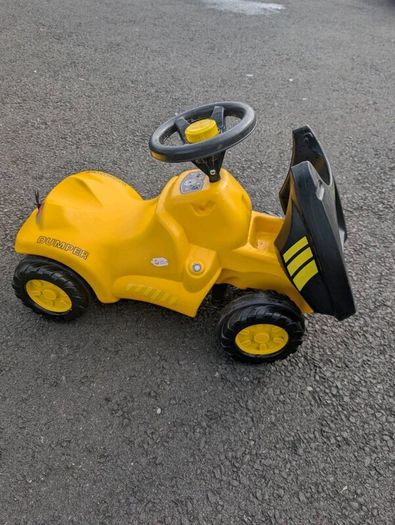 Kids dumper ride on