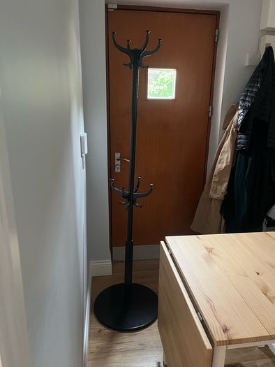 Coat stand