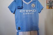 Man City Haaland football kit