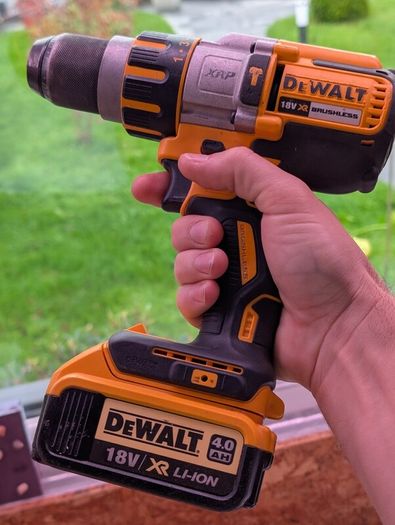 DeWalt drill set