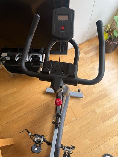 Magnetic Spinning Bike Like New Never Used
