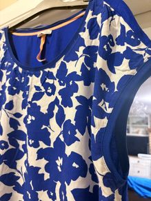 Ladies top