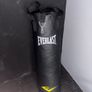 Heavy boxing bag Image 2
