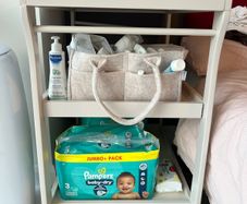 Baby Changing Table (60& Pine, 40% Plywood)