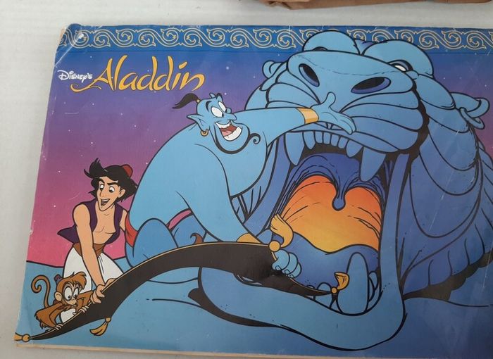 Large disney Aladdin moveable toy and sketch pad