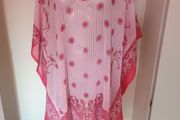 Pink kaftan one size fits all.Postage included
