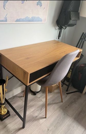 Jysk Desk and chair