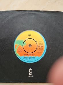 U2  7" - New Years Day