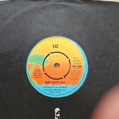 U2  7" - New Years Day