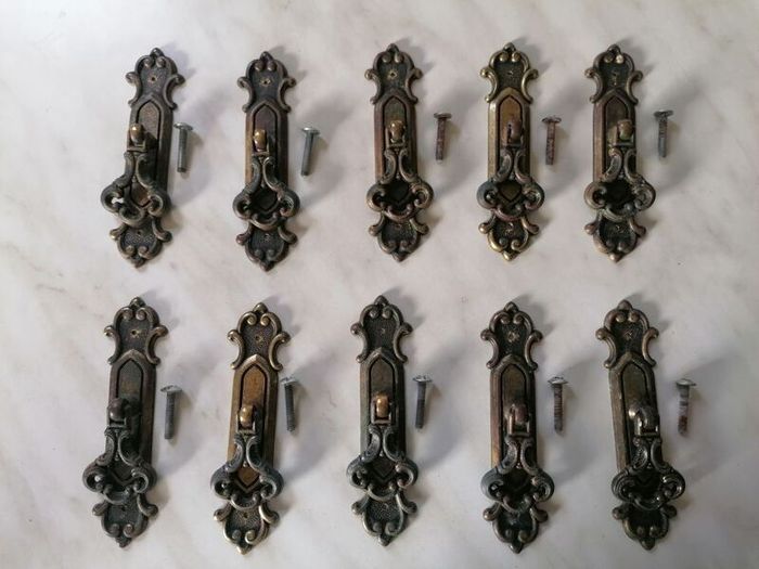 Cupboard Knobs